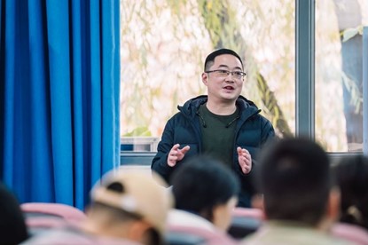 工商管理学院MBA教育中心开展“原钻企业——崛起中的金砖国家企业成功法则”主题分享活动